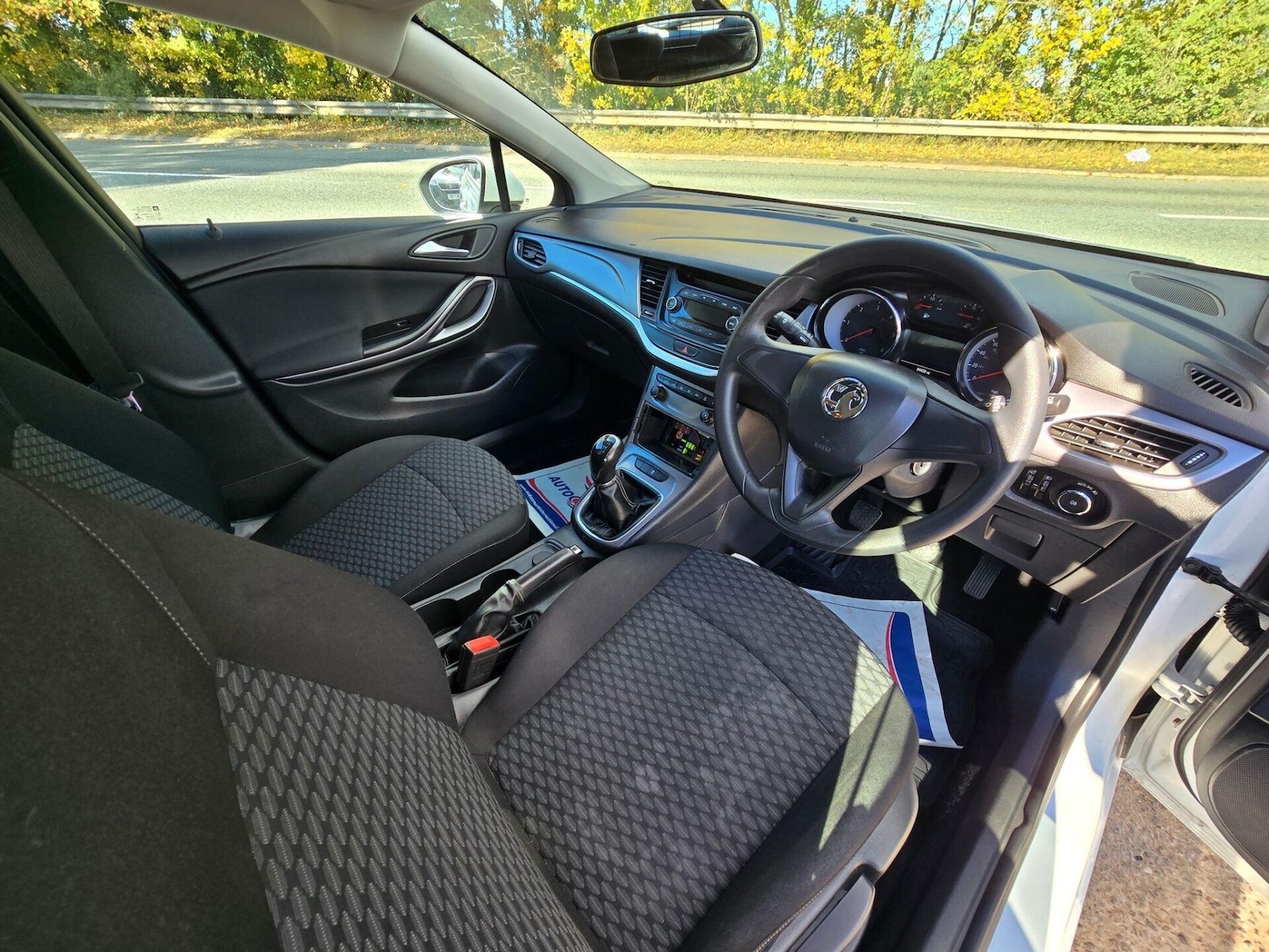 Used Vauxhall Astra 2017 for sale - 76891866: Photo 8