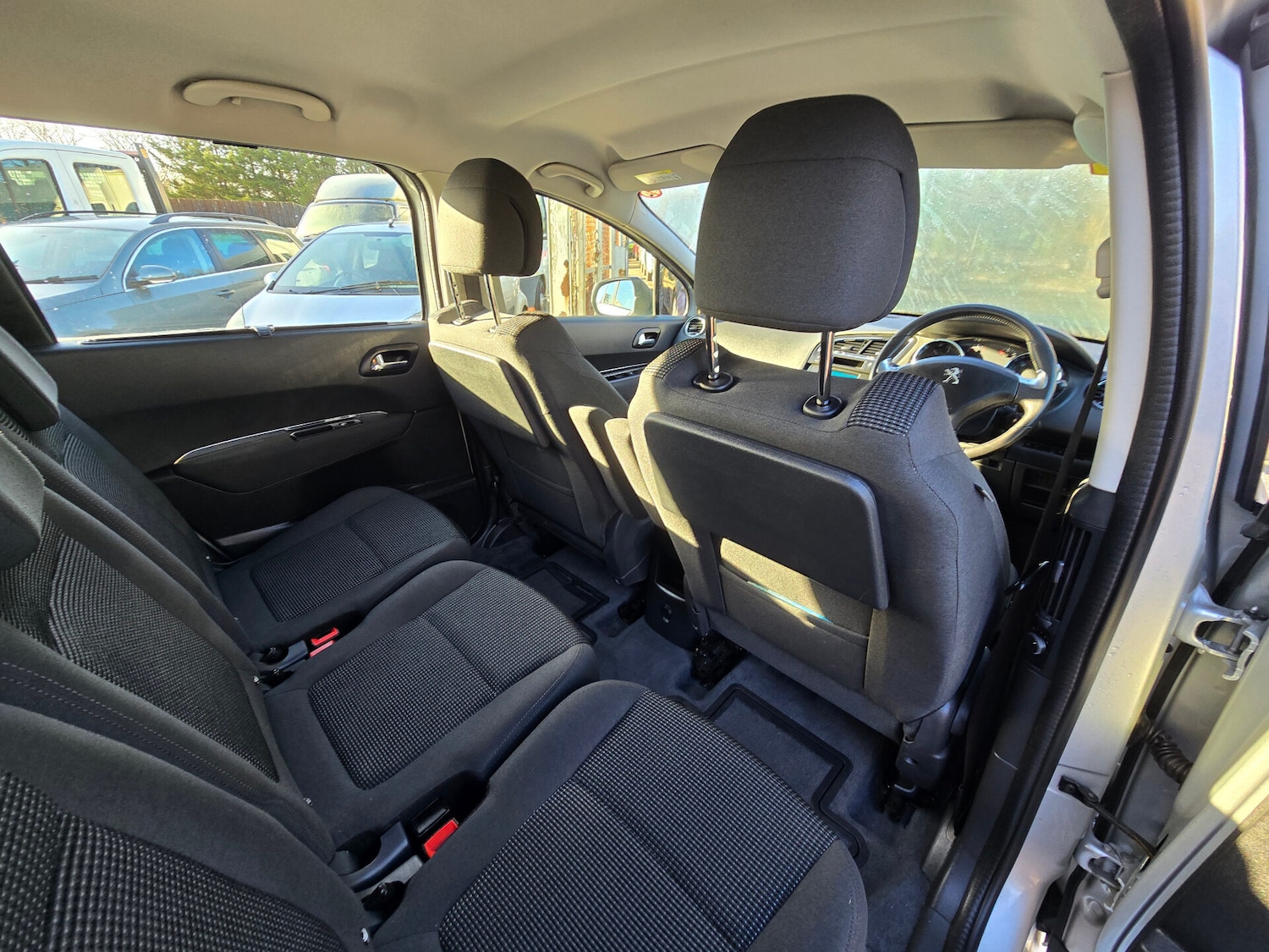 Used Peugeot 5008 2017 for sale - 77006558: Photo 17