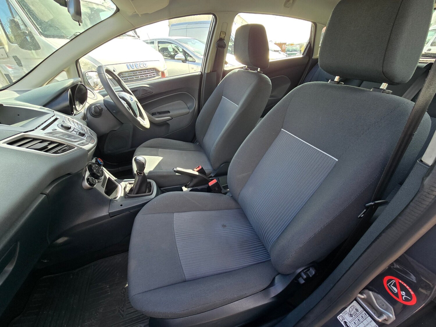 Used Ford Fiesta 2011 for sale - 78012858: Photo 15