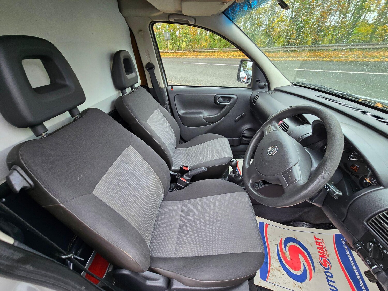 Used Vauxhall Combo 2010 for sale - 76370093: Photo 10