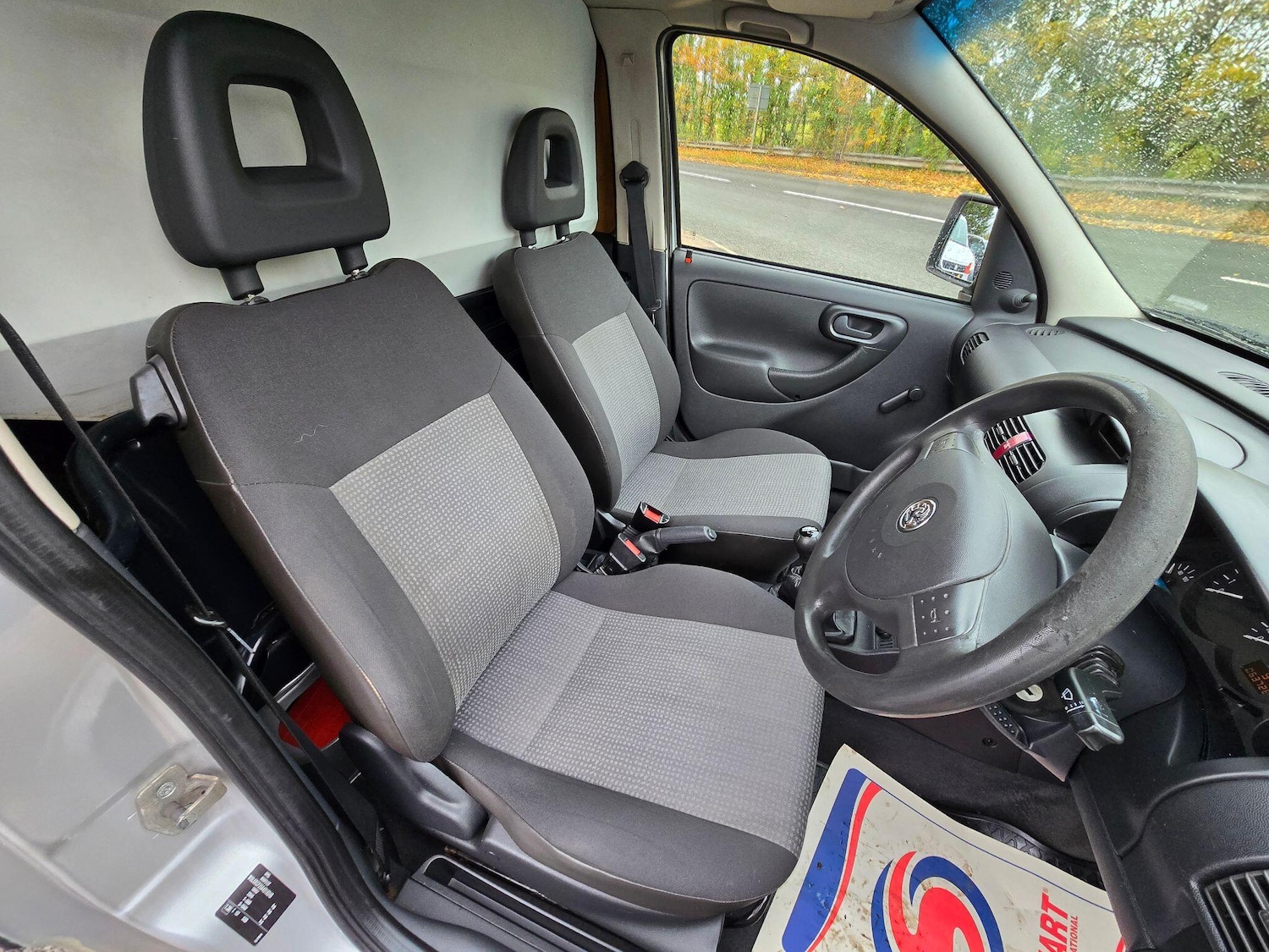 Used Vauxhall Combo 2010 for sale - 76370093: Photo 11