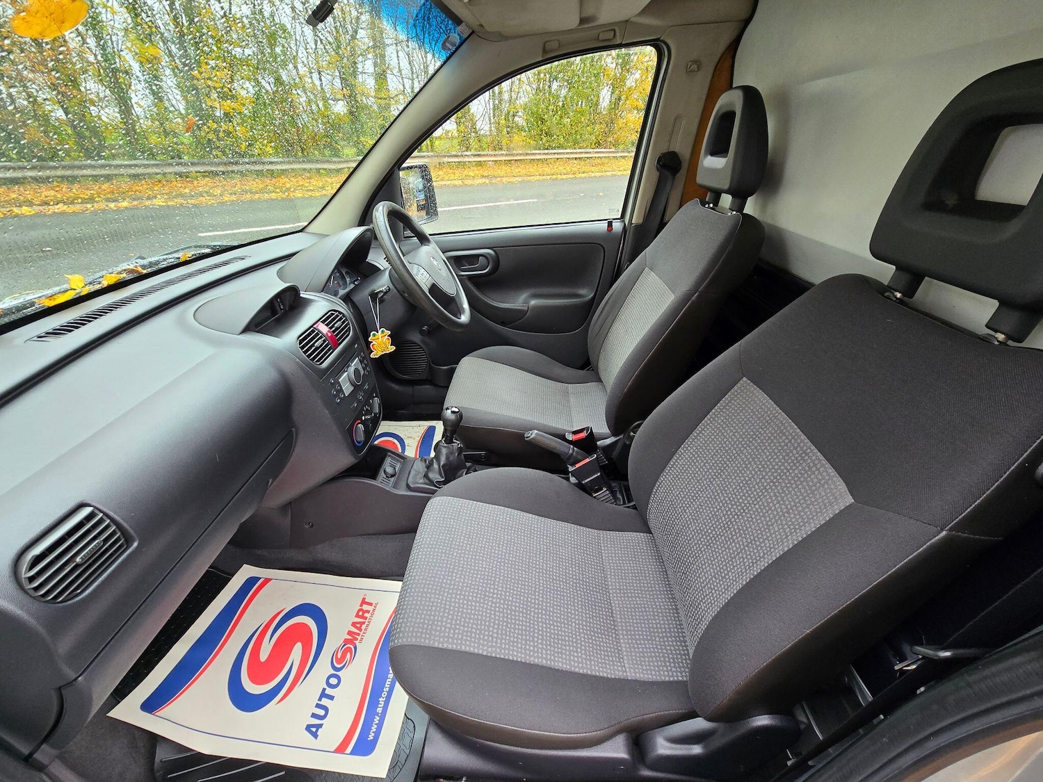 Used Vauxhall Combo 2010 for sale - 76370093: Photo 13