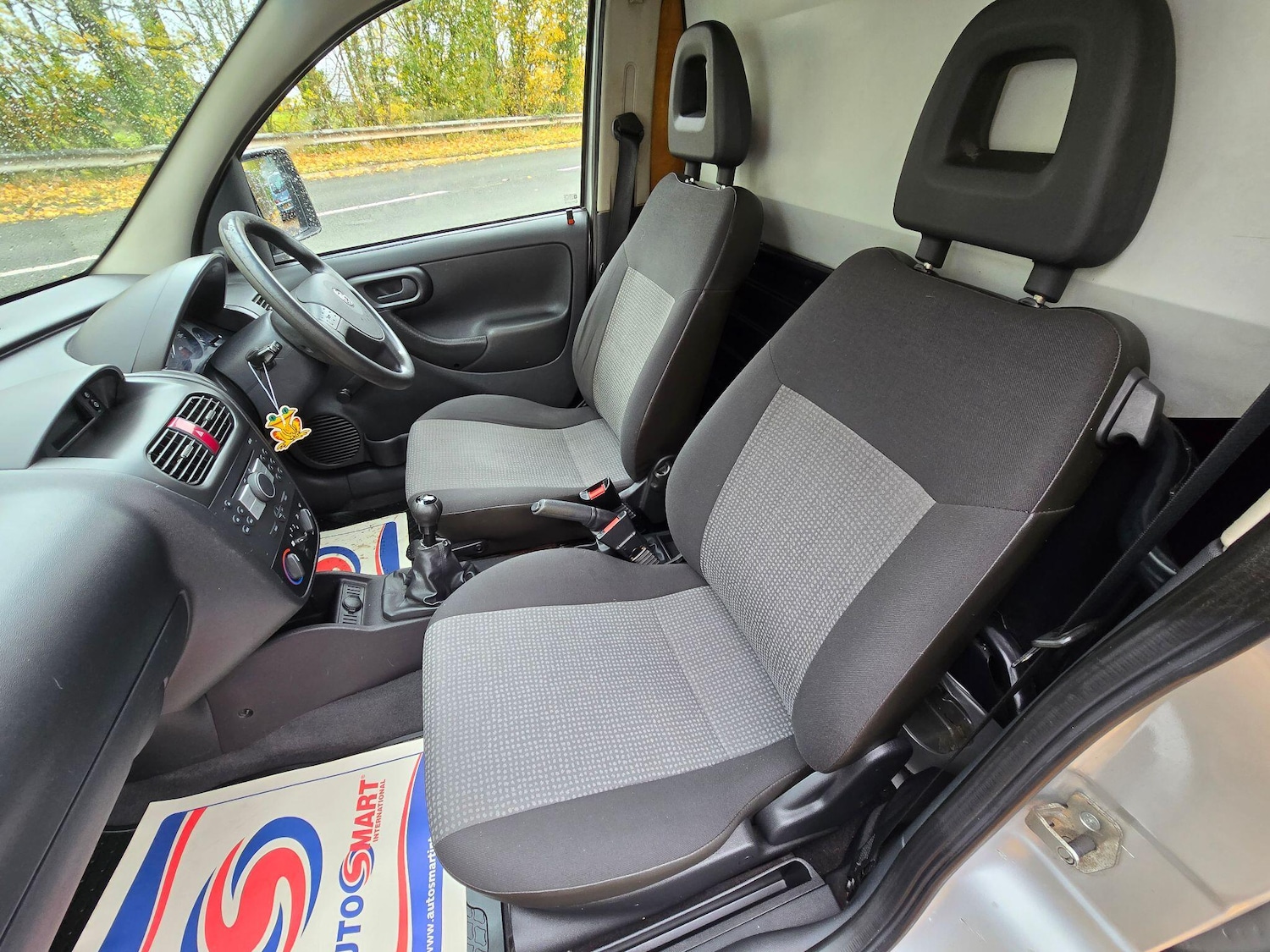 Used Vauxhall Combo 2010 for sale - 76370093: Photo 14