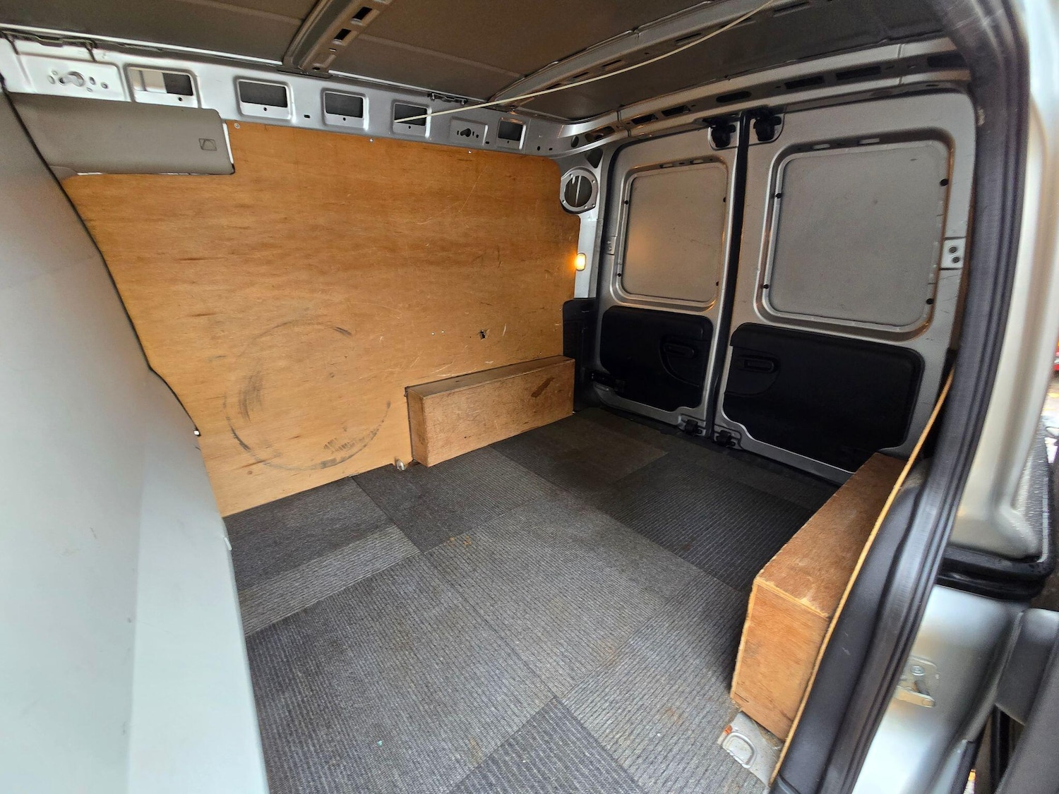 Used Vauxhall Combo 2010 for sale - 76370093: Photo 15