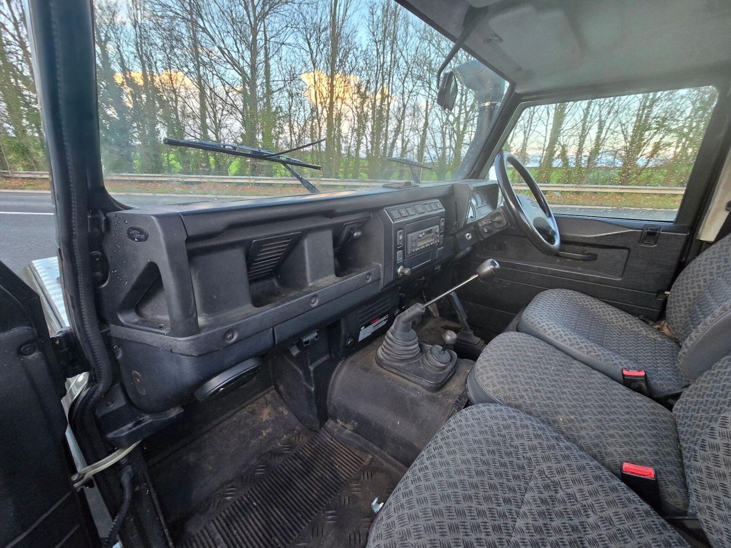 Used Land Rover Defender 2006 for sale - 76891878: Photo 11