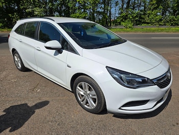 Used Vauxhall Astra 2017 for sale - 74810525: Photo