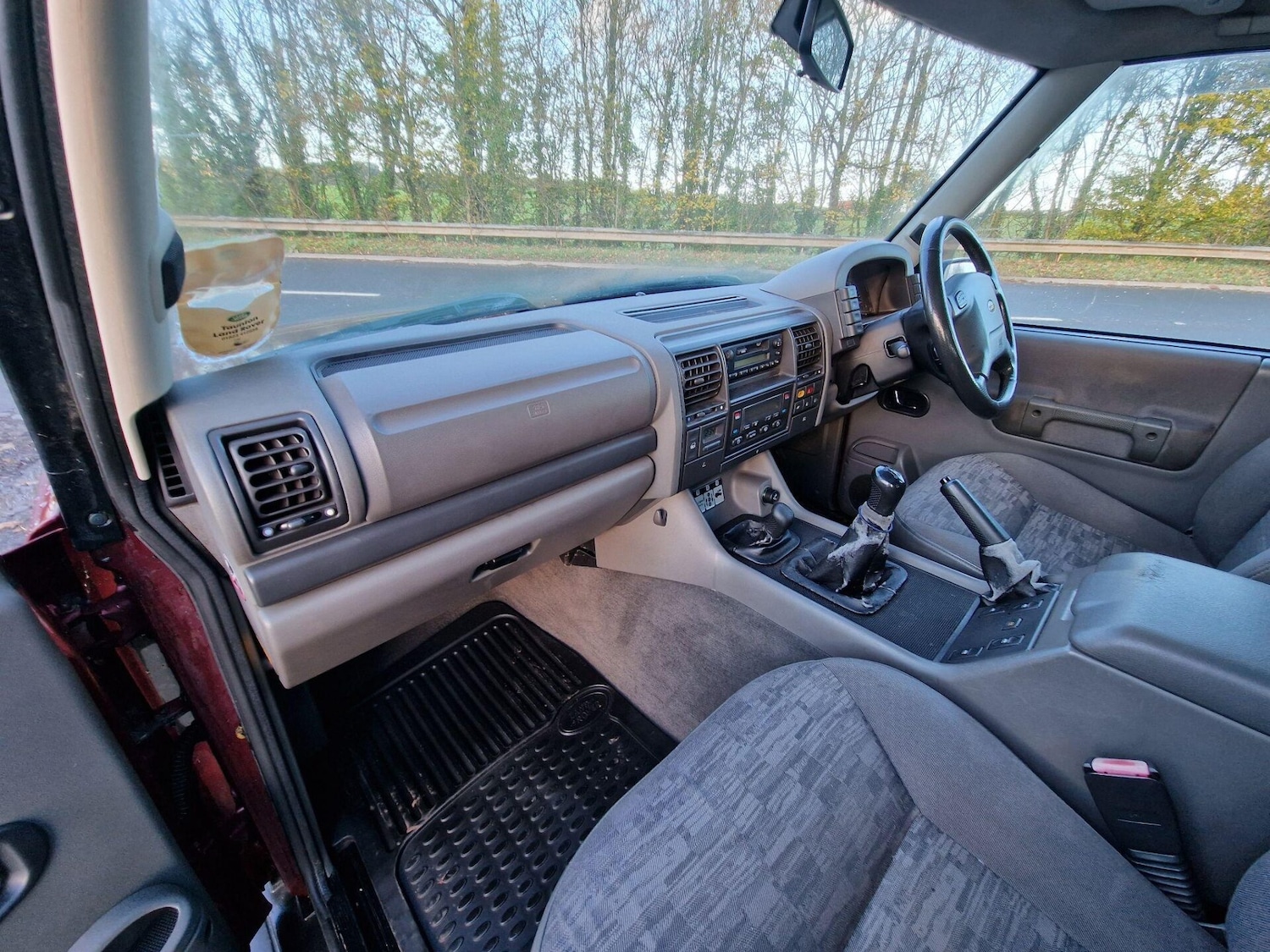 Used Land Rover Discovery 2001 for sale - 76891839: Photo 6