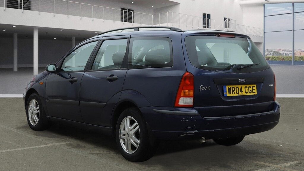 Used Ford Focus 2004 for sale - 77662060: Photo 3