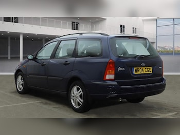 Used Ford Focus 2004 for sale - 77662060: Photo