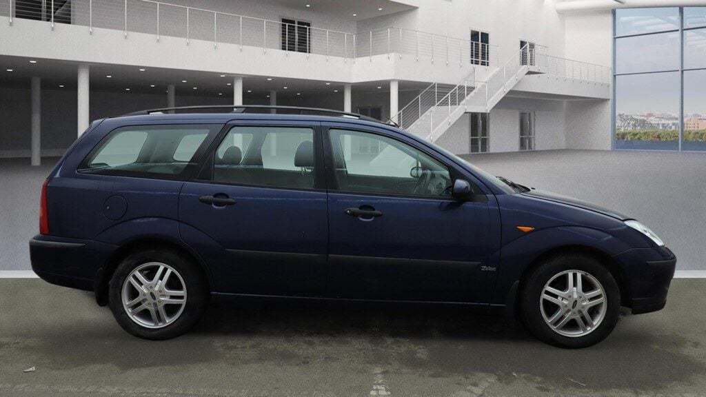 Used Ford Focus 2004 for sale - 77662060: Photo 5