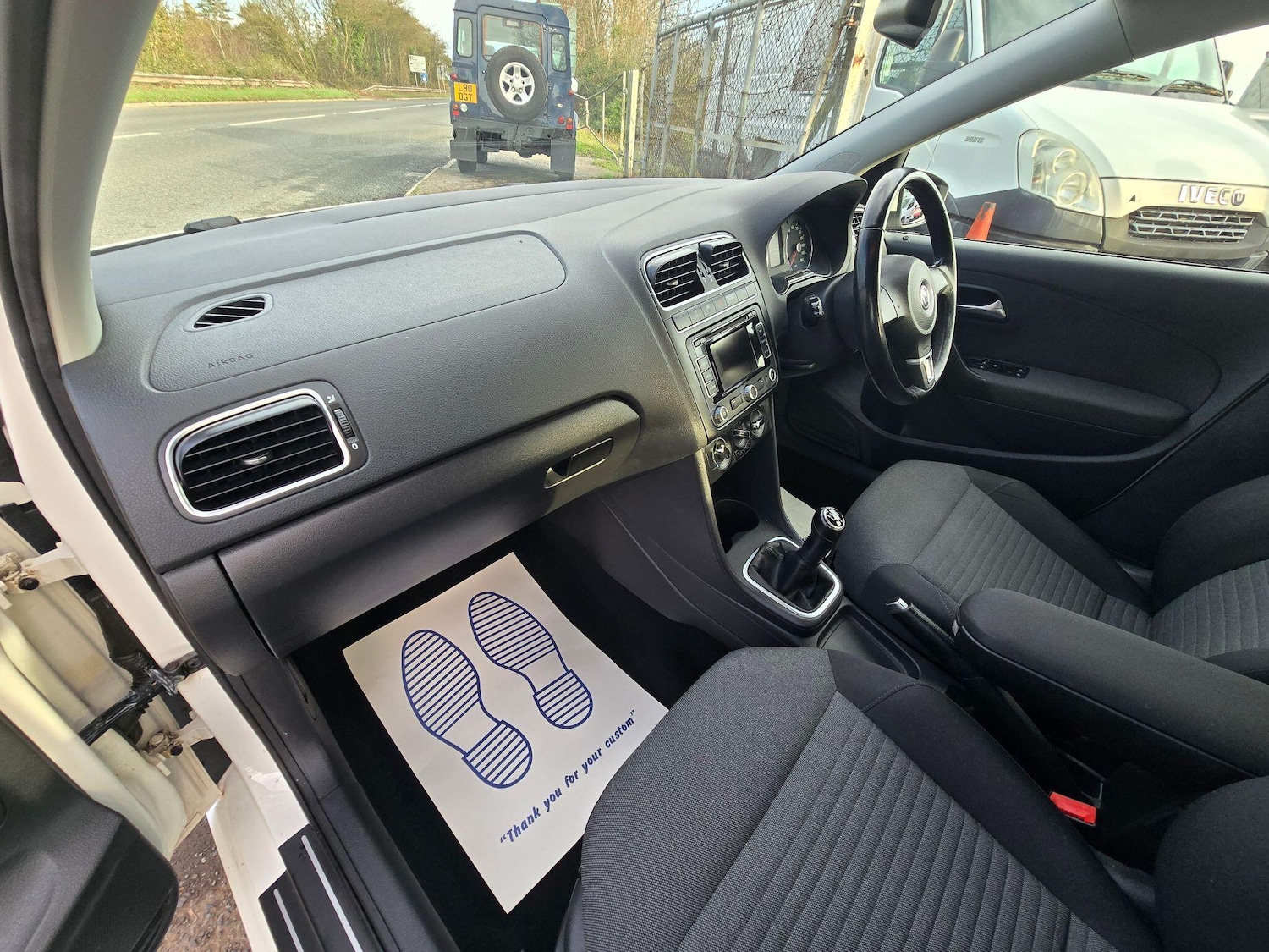 Used Volkswagen Polo 2010 for sale - 76572177: Photo 11