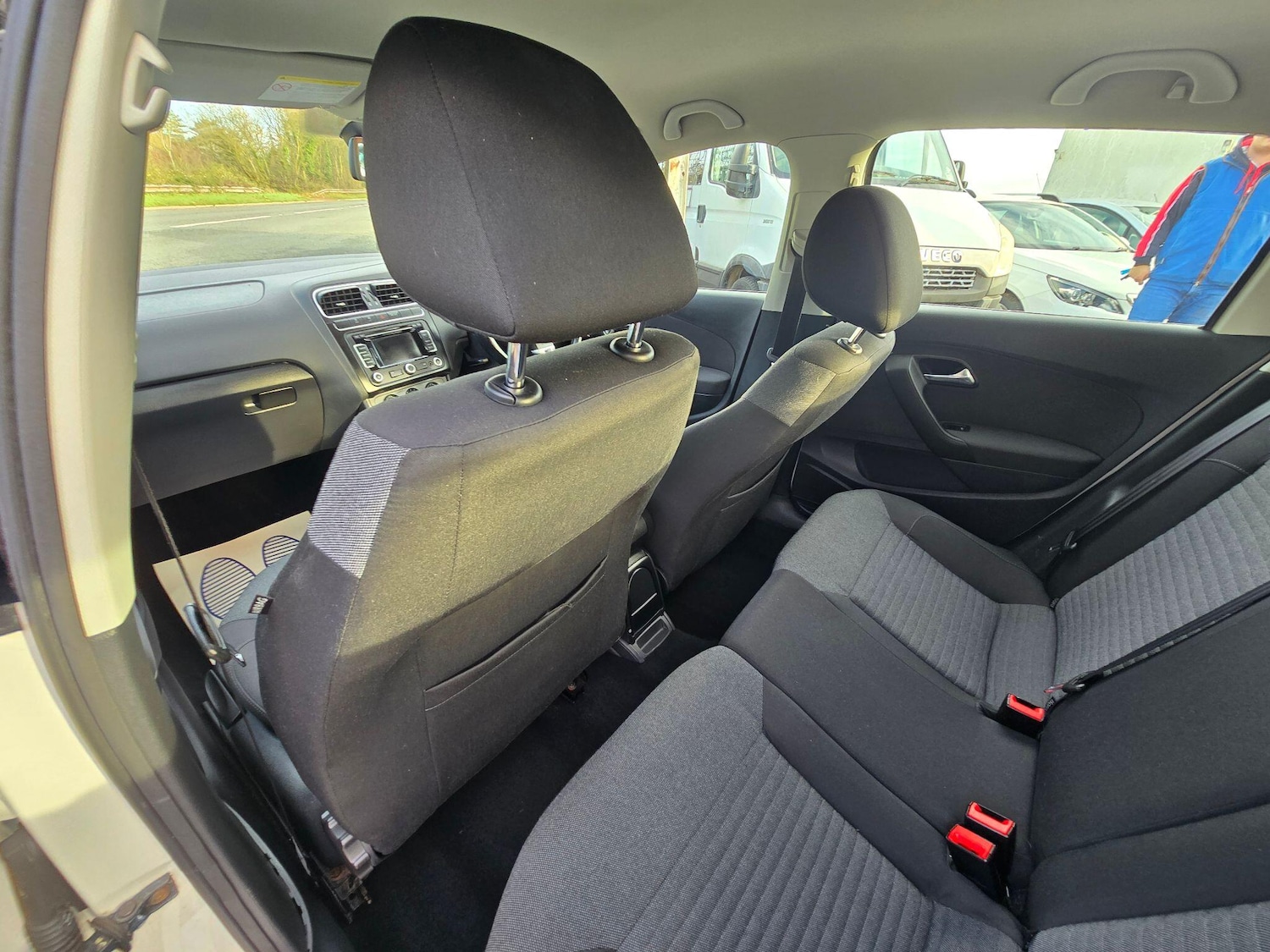 Used Volkswagen Polo 2010 for sale - 76572177: Photo 15