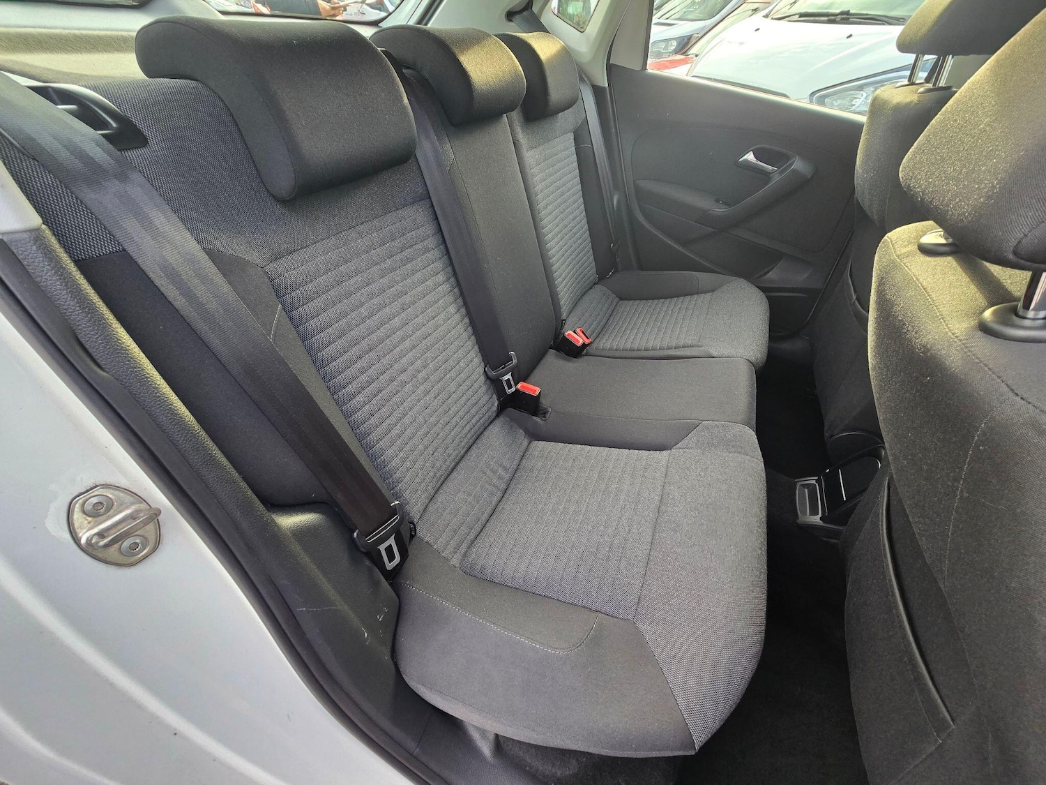 Used Volkswagen Polo 2010 for sale - 76572177: Photo 16