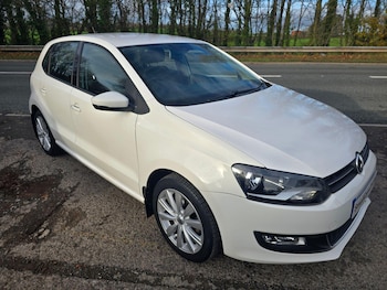 Used Volkswagen Polo 2010 for sale - 76572177: Photo