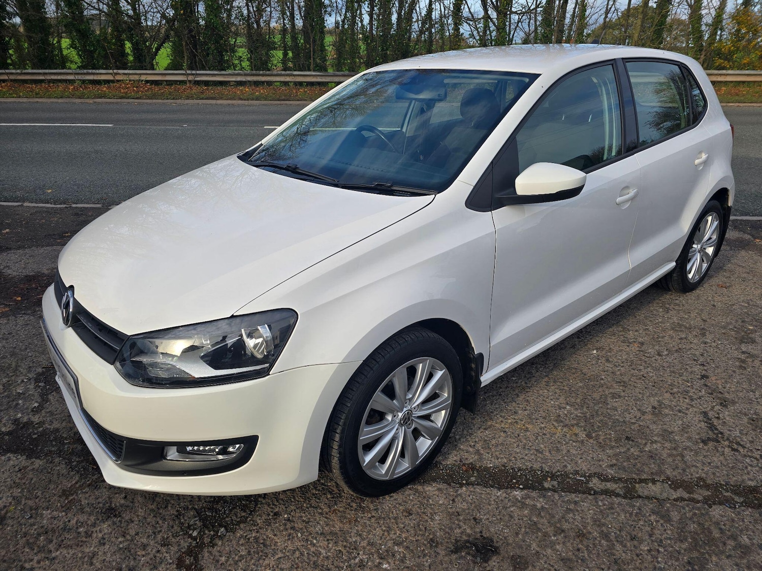 Used Volkswagen Polo 2010 for sale - 76572177: Photo 4