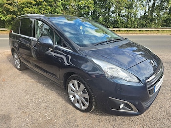 Used Peugeot 5008 2016 for sale - 75908778: Photo