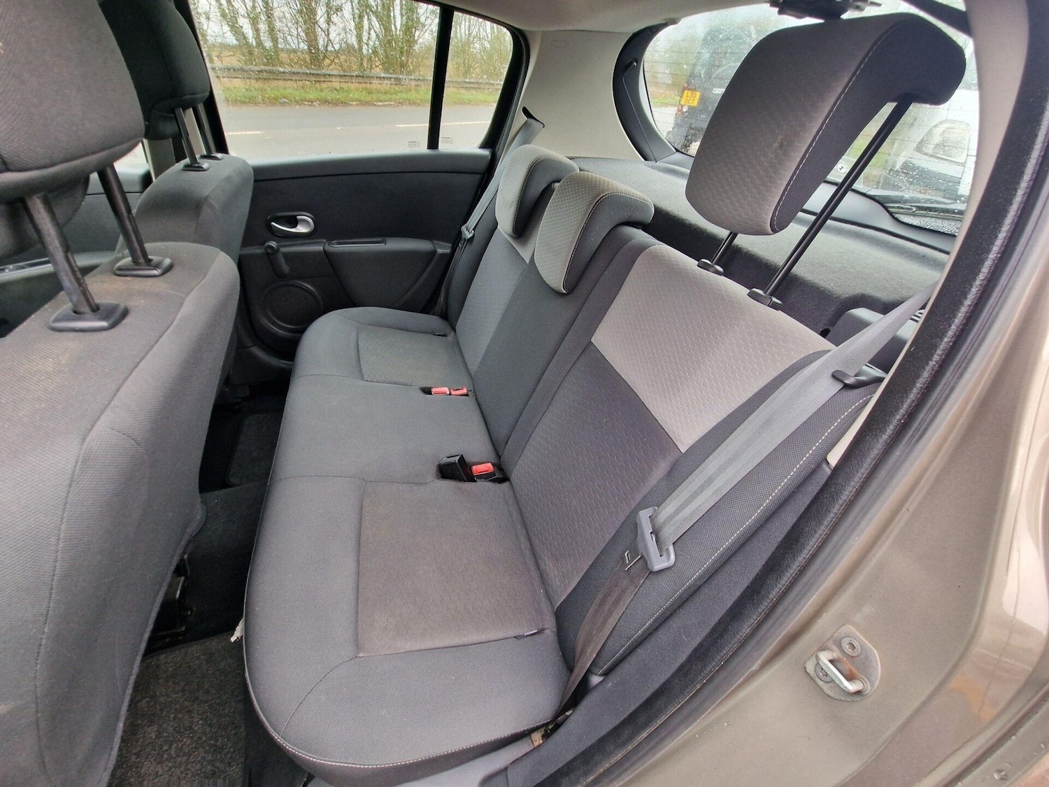 Used Renault Clio 2010 for sale - 76891833: Photo 15