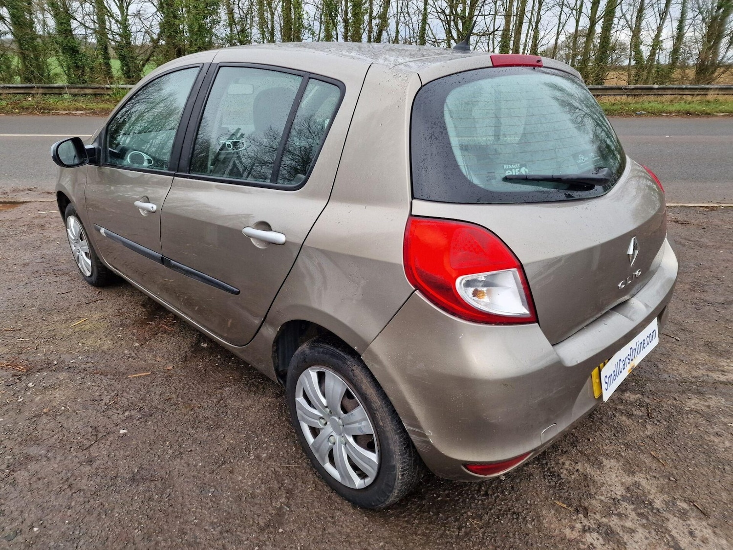 Used Renault Clio 2010 for sale - 76891833: Photo 3