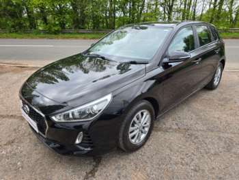 Used Hyundai i30 2018 for sale - 74810179: Photo