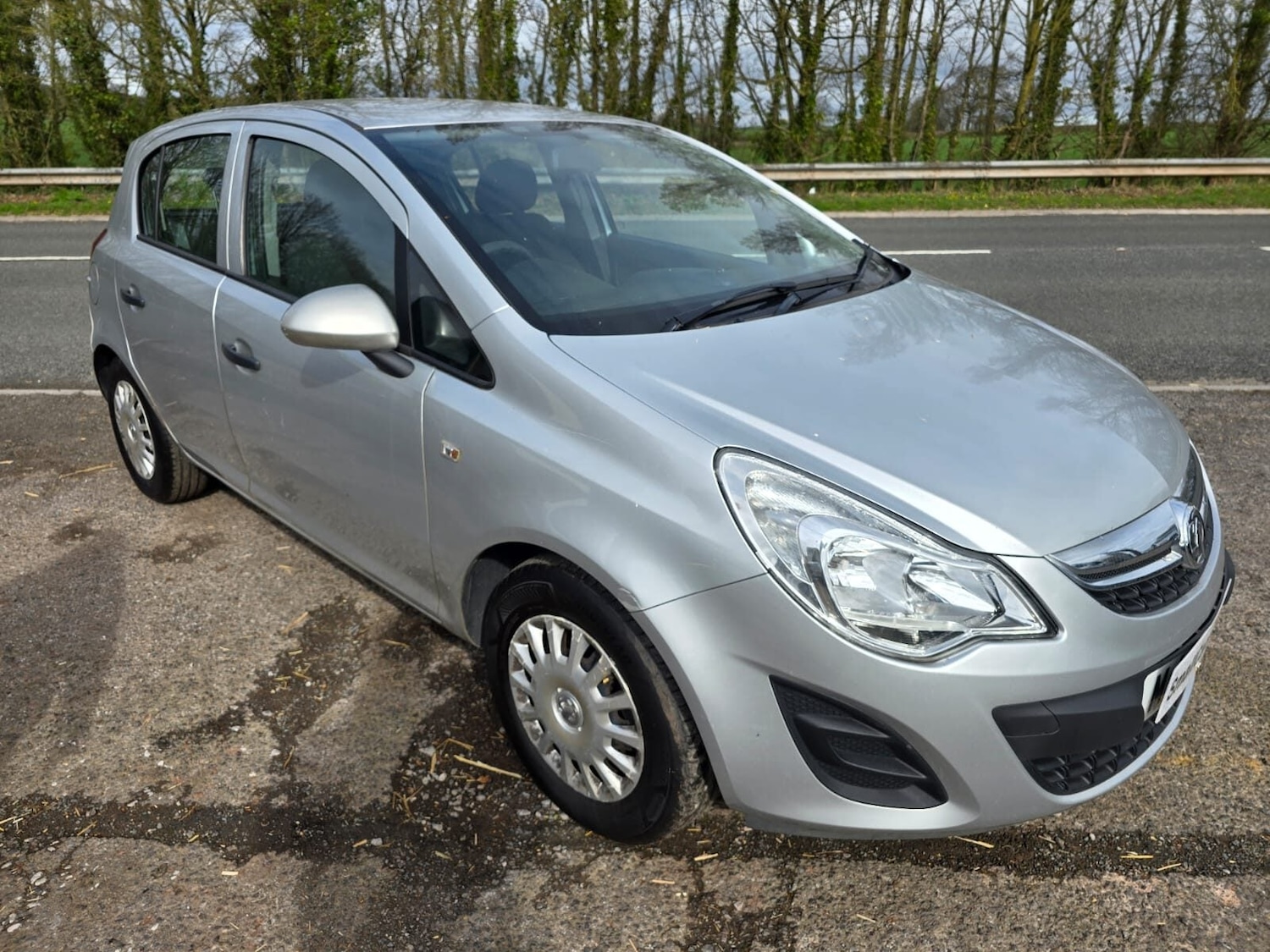 Used Vauxhall Corsa 2013 for sale - 77818155: Photo 2