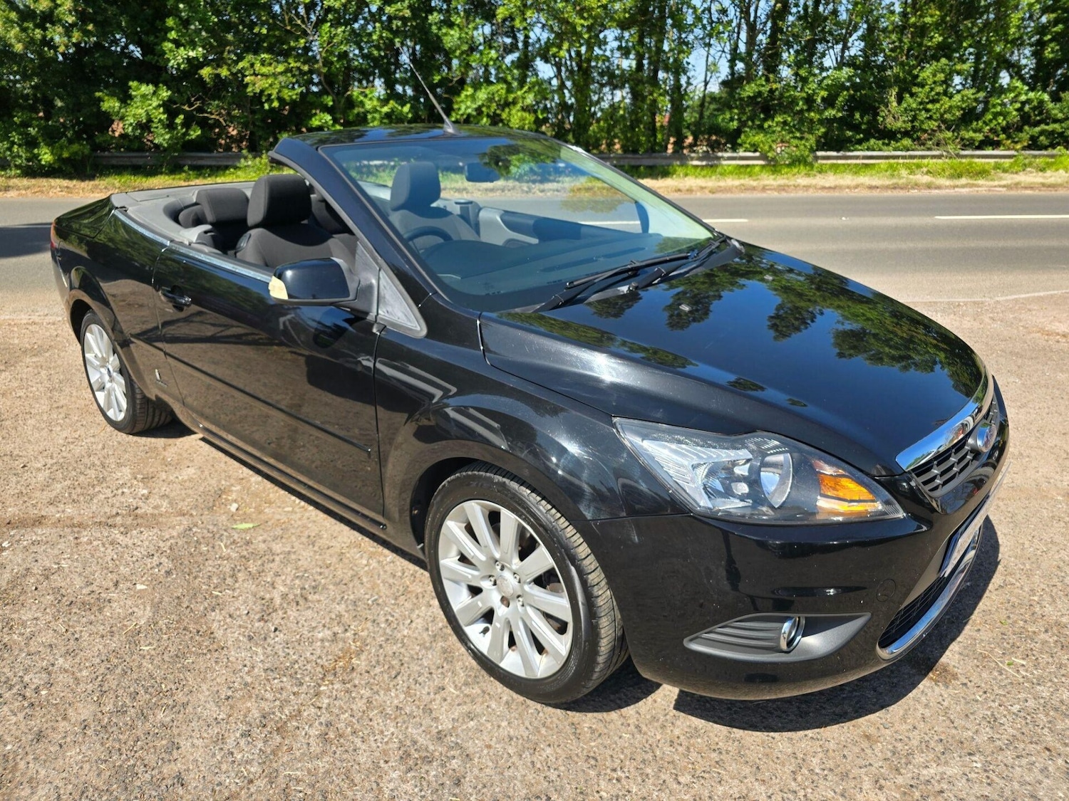 Used Ford Focus CC 2009 for sale - 76891860: Photo 1