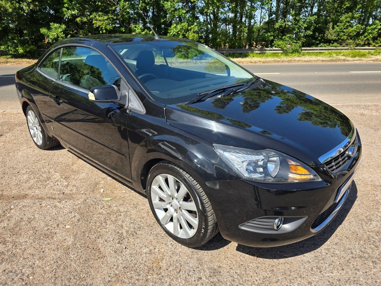 Used Ford Focus CC 2009 for sale - 76891860: Photo 2