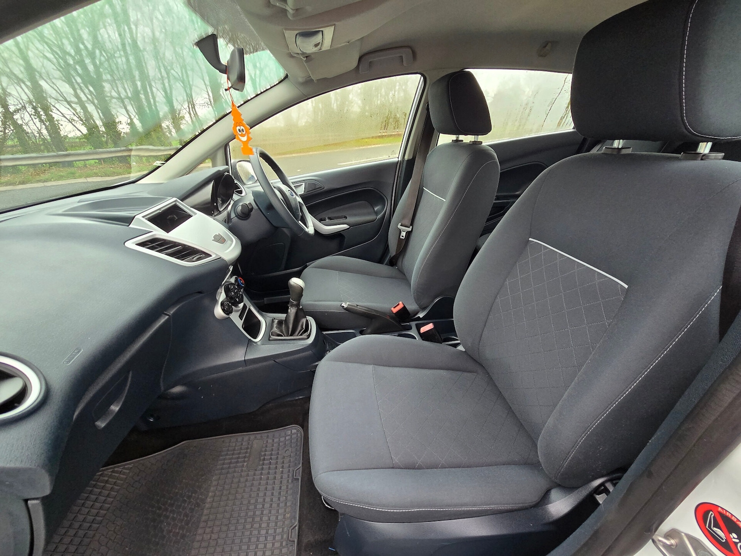 Used Ford Fiesta 2011 for sale - 76985215: Photo 14