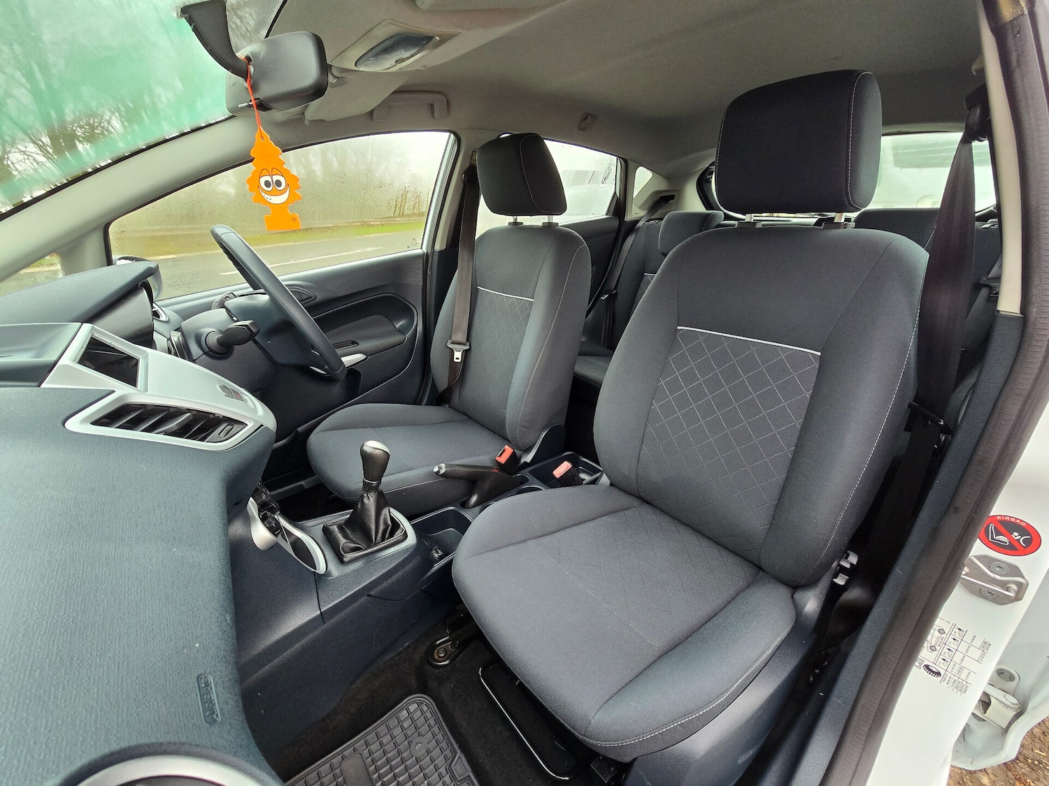 Used Ford Fiesta 2011 for sale - 76985215: Photo 15