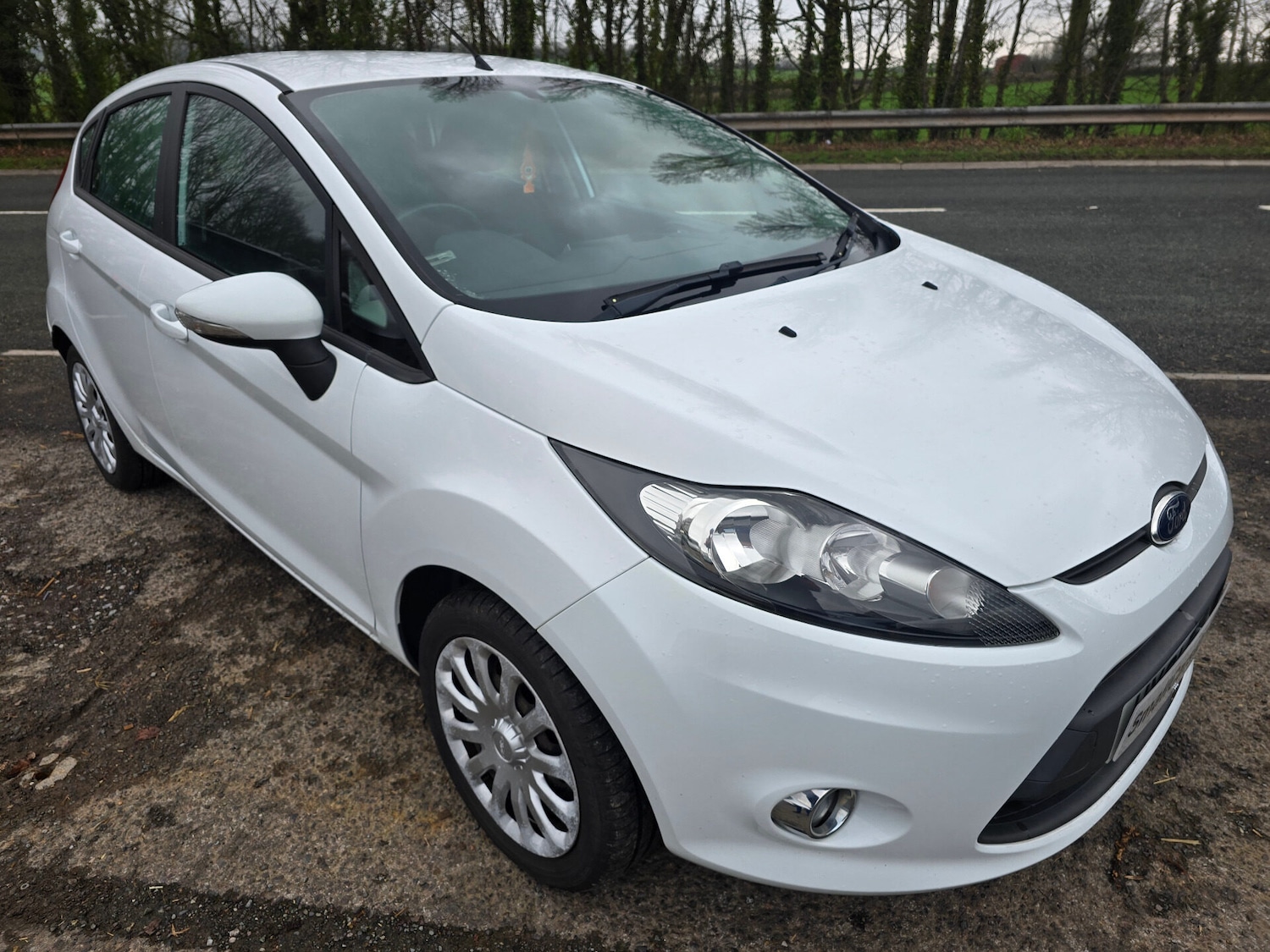 Used Ford Fiesta 2011 for sale - 76985215: Photo 2