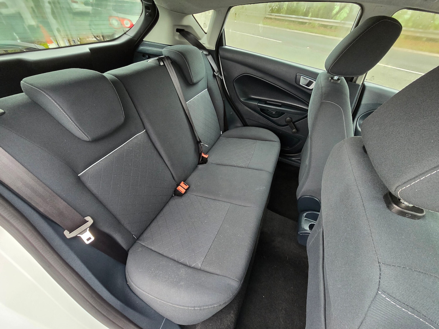 Used Ford Fiesta 2011 for sale - 76985215: Photo 21