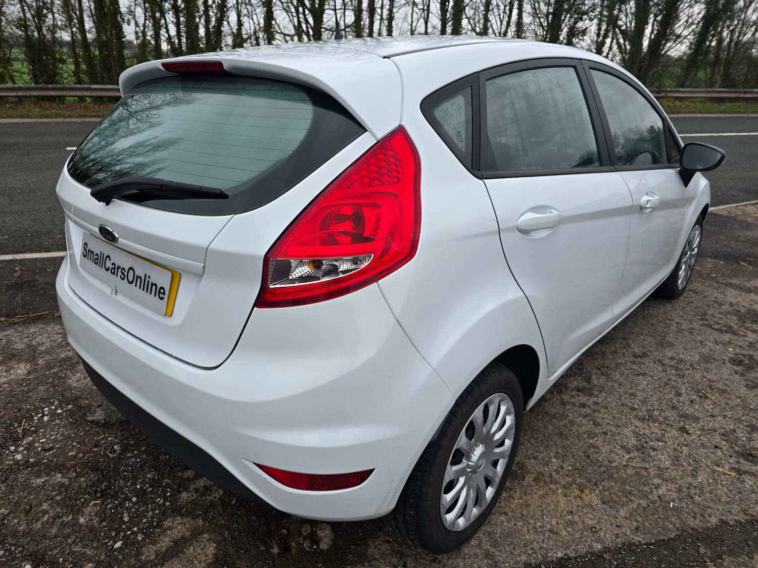 Used Ford Fiesta 2011 for sale - 76985215: Photo 8