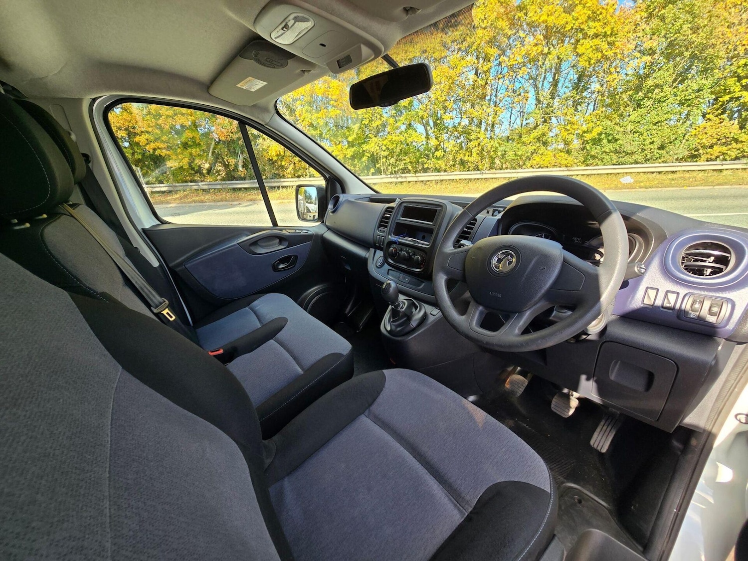 Used Vauxhall Vivaro 2016 for sale - 76891861: Photo 8