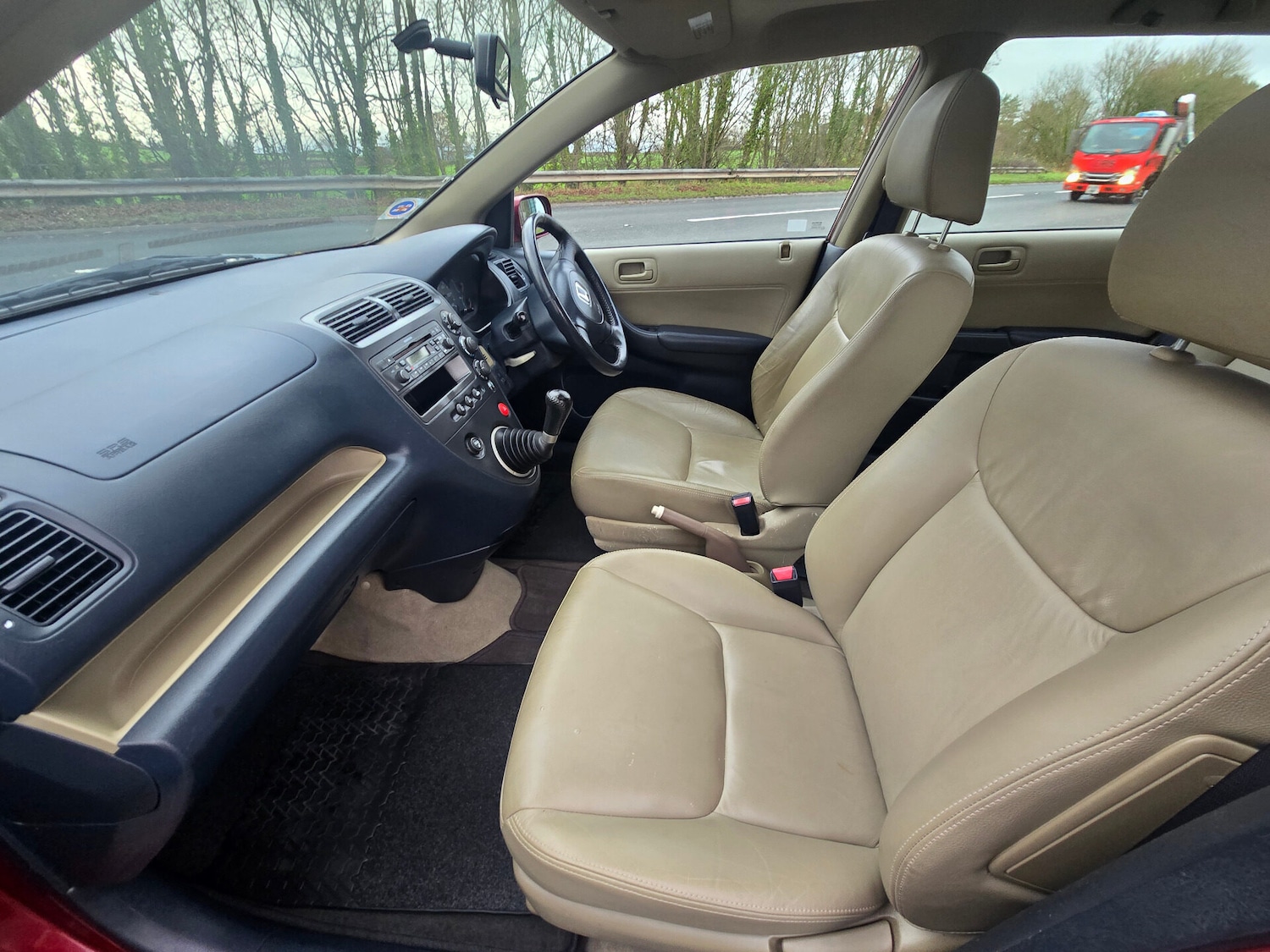 Used Honda Civic 2002 for sale - 76961638: Photo 12