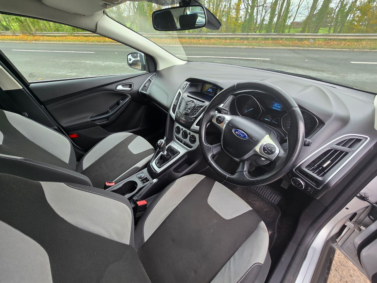 Used Ford Focus 2013 for sale - 76537676: Photo 9