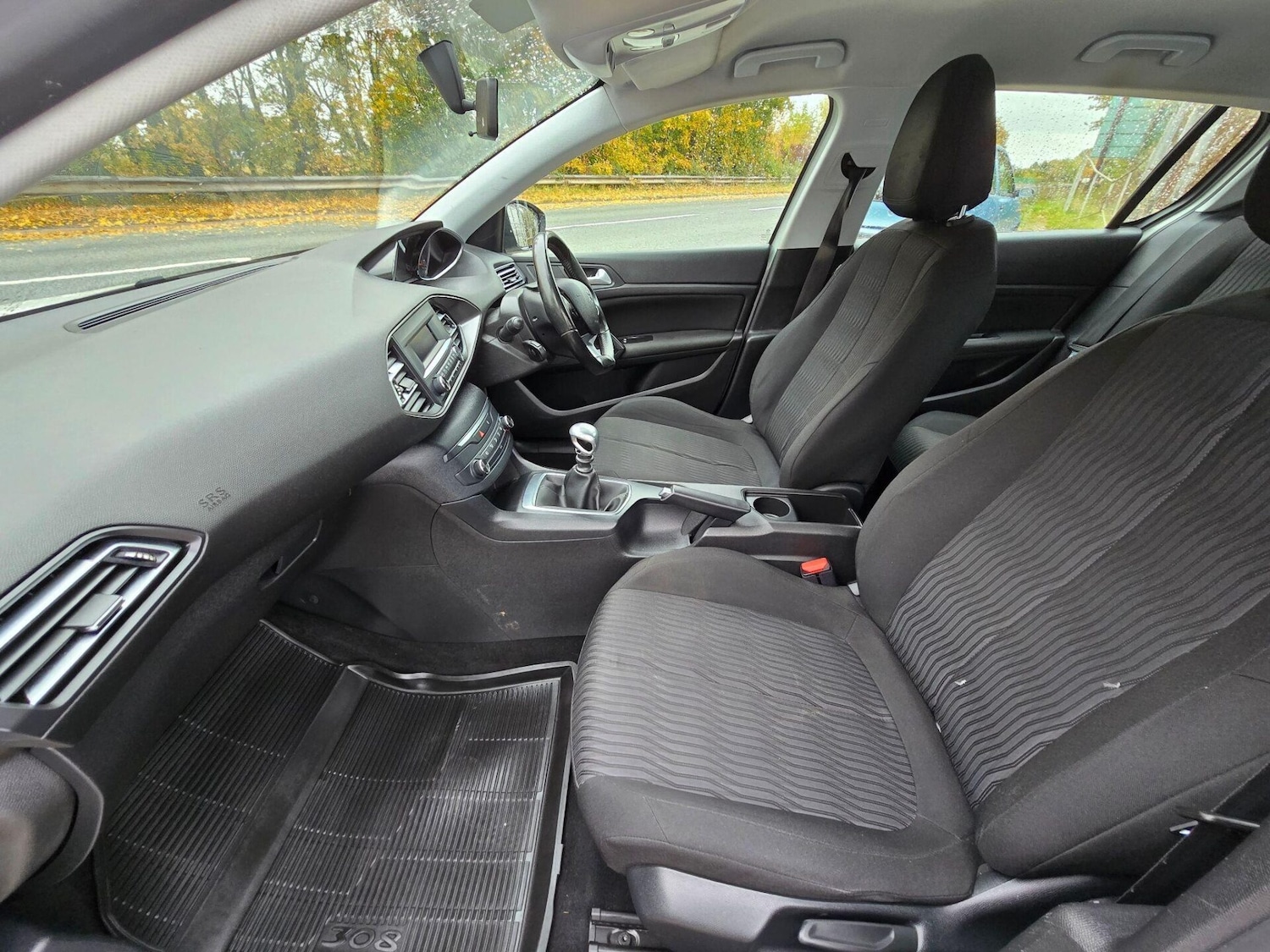 Used Peugeot 308 2018 for sale - 76891869: Photo 11