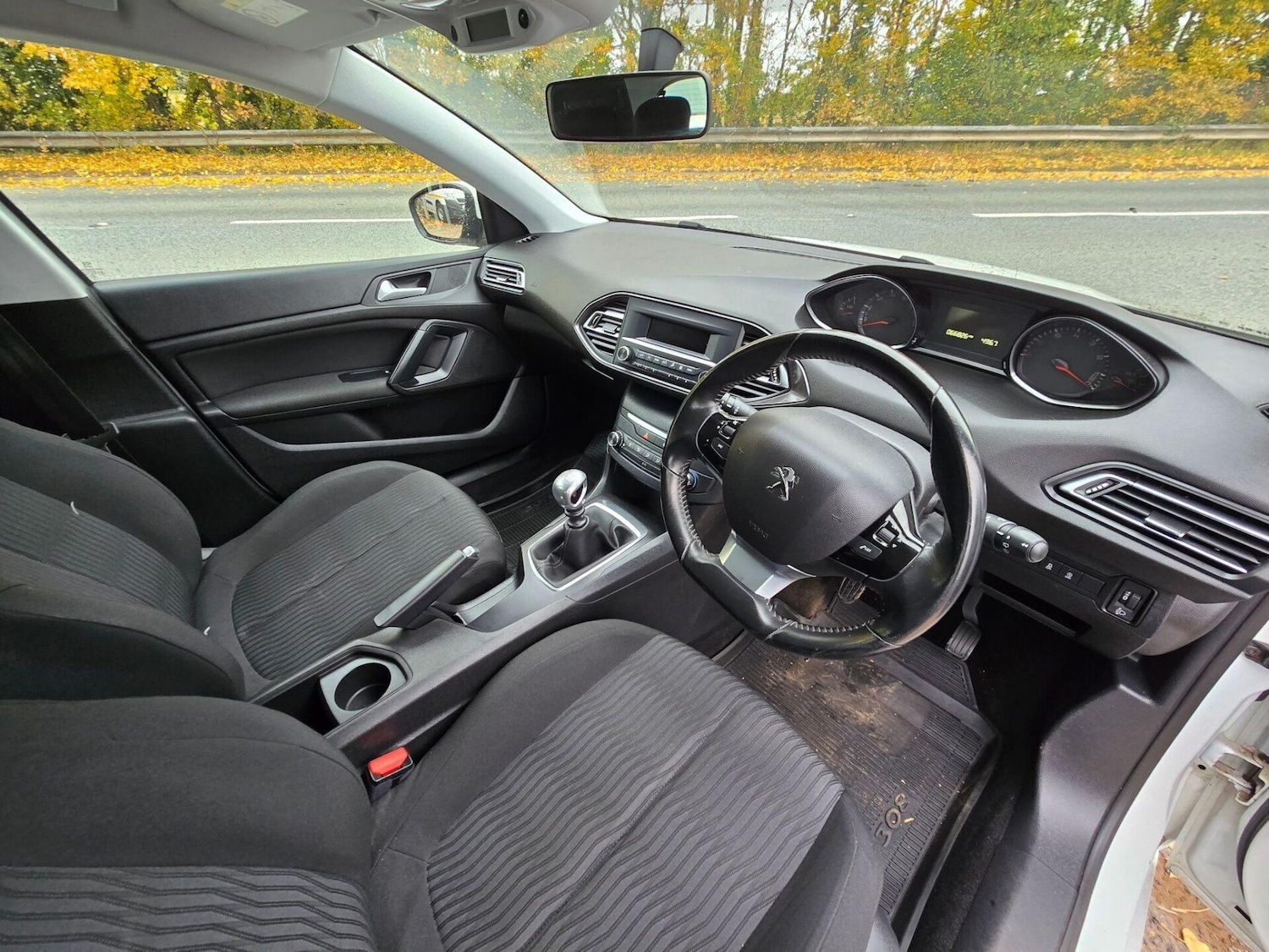 Used Peugeot 308 2018 for sale - 76891869: Photo 12