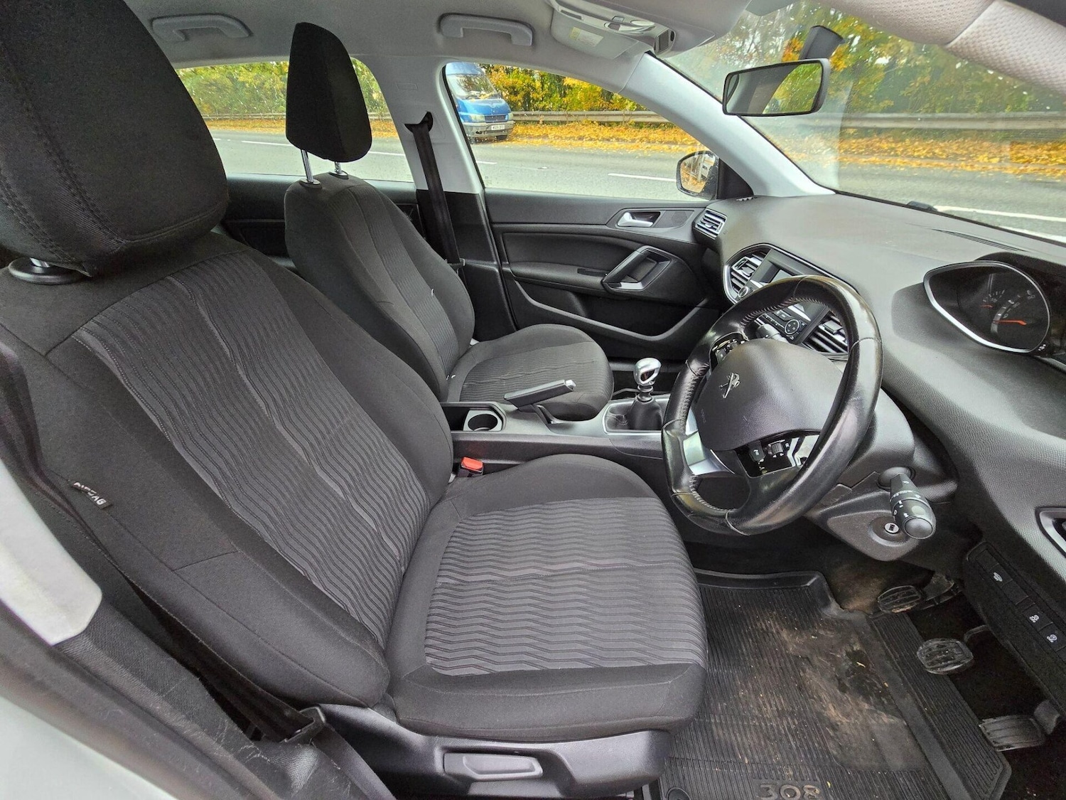 Used Peugeot 308 2018 for sale - 76891869: Photo 13