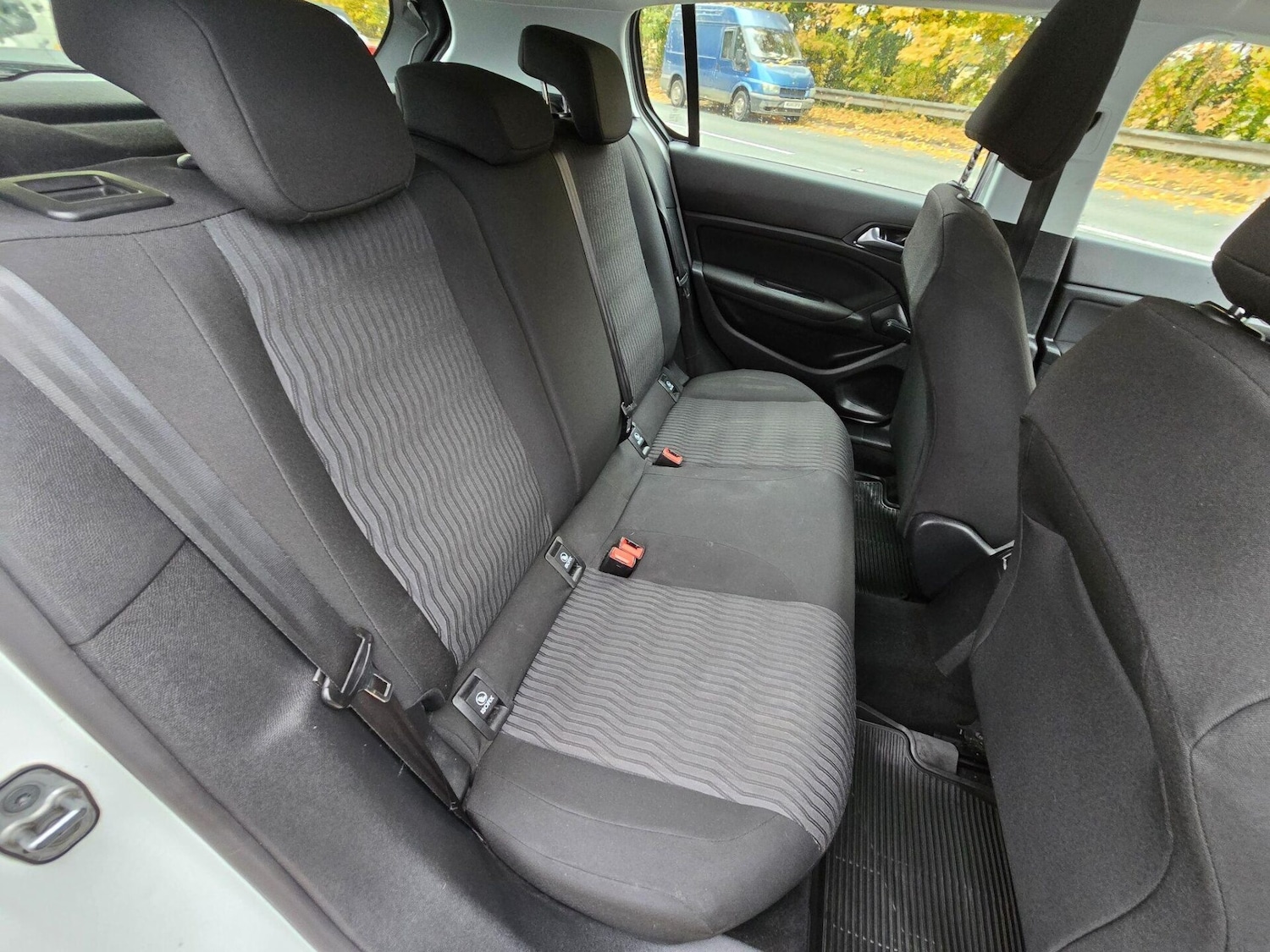 Used Peugeot 308 2018 for sale - 76891869: Photo 15