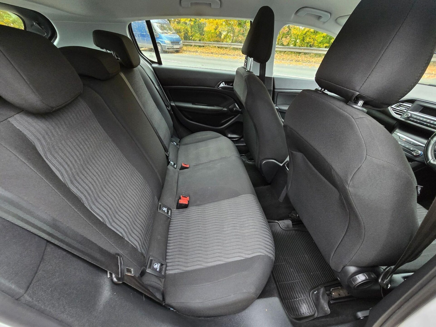 Used Peugeot 308 2018 for sale - 76891869: Photo 16