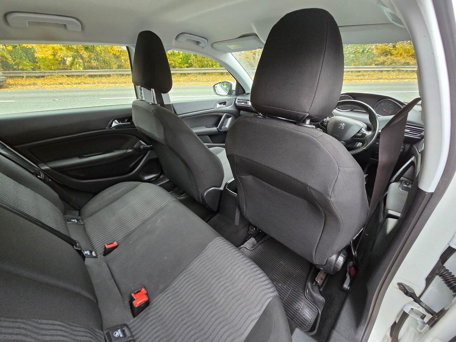 Used Peugeot 308 2018 for sale - 76891869: Photo 17