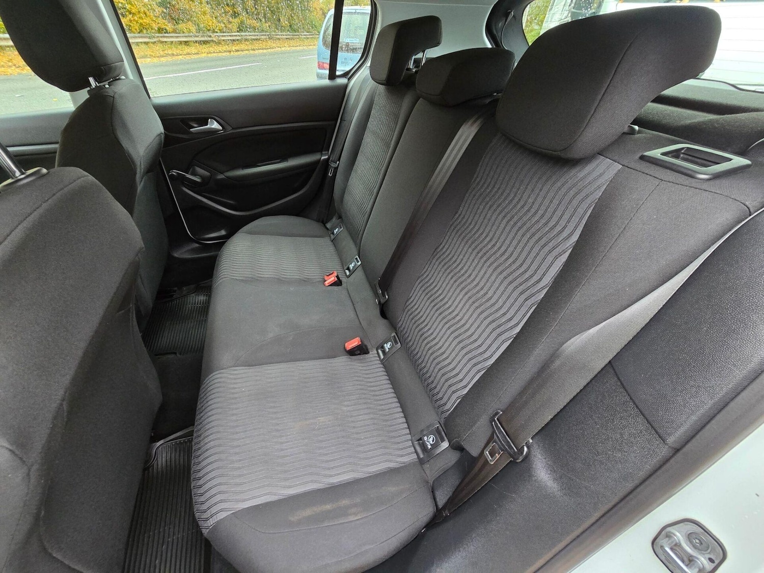 Used Peugeot 308 2018 for sale - 76891869: Photo 18