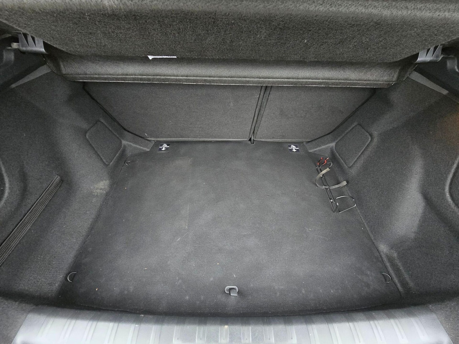 Used Peugeot 308 2018 for sale - 76891869: Photo 21