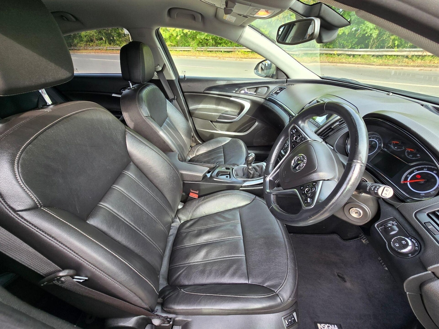 Used Vauxhall Insignia 2015 for sale - 76891857: Photo 11