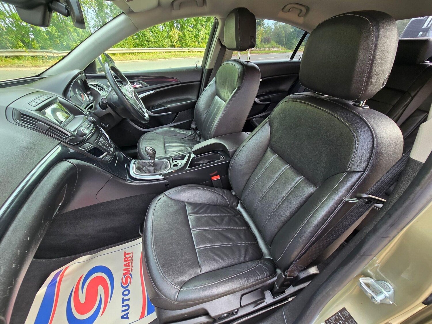 Used Vauxhall Insignia 2015 for sale - 76891857: Photo 14