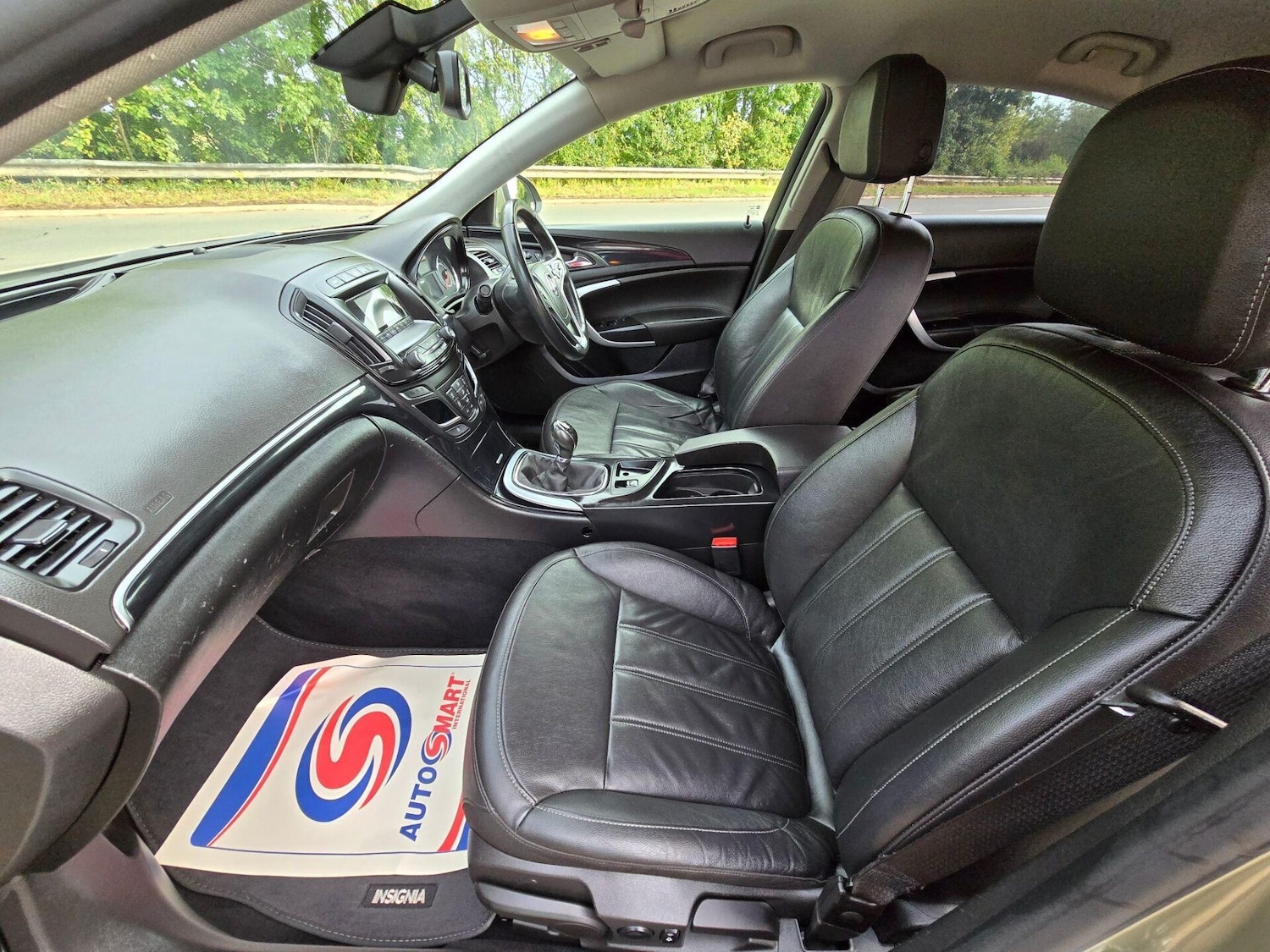 Used Vauxhall Insignia 2015 for sale - 76891857: Photo 15