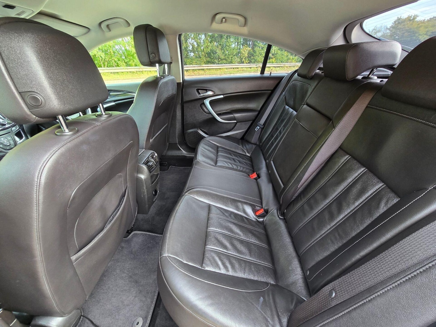 Used Vauxhall Insignia 2015 for sale - 76891857: Photo 21