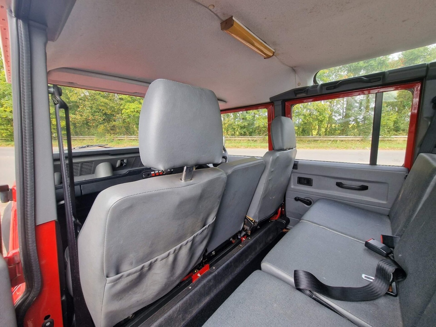 Used Land Rover Defender 2000 for sale - 76891832: Photo 13