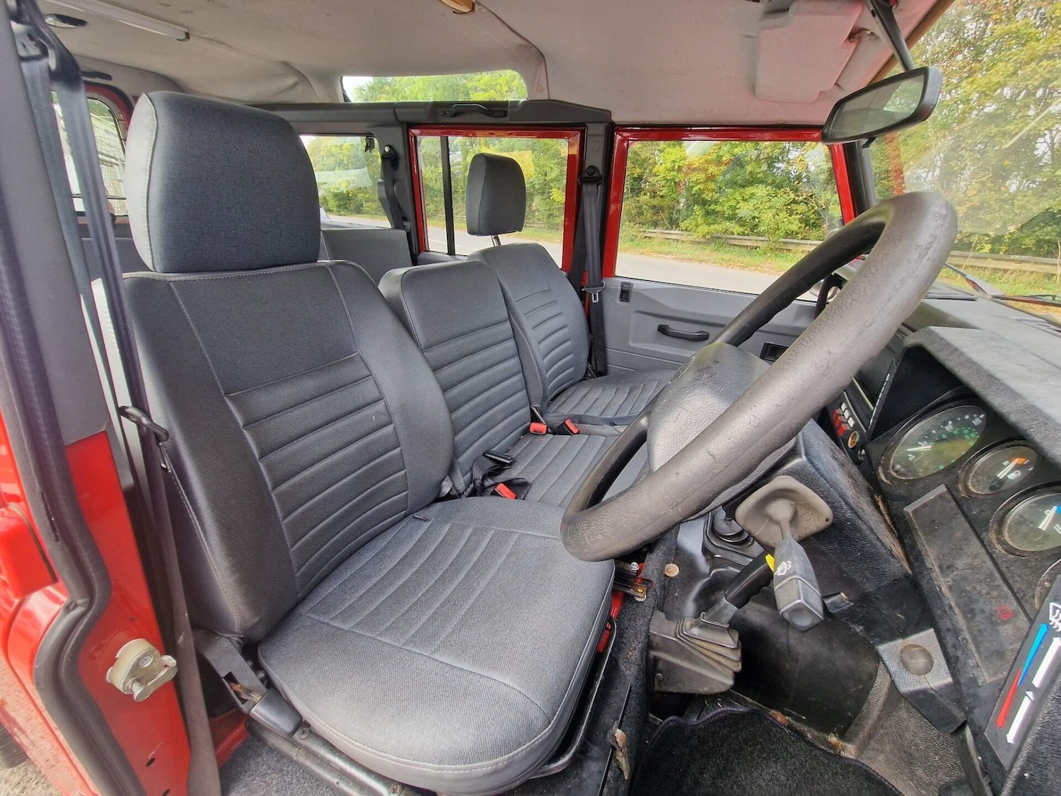 Used Land Rover Defender 2000 for sale - 76891832: Photo 8