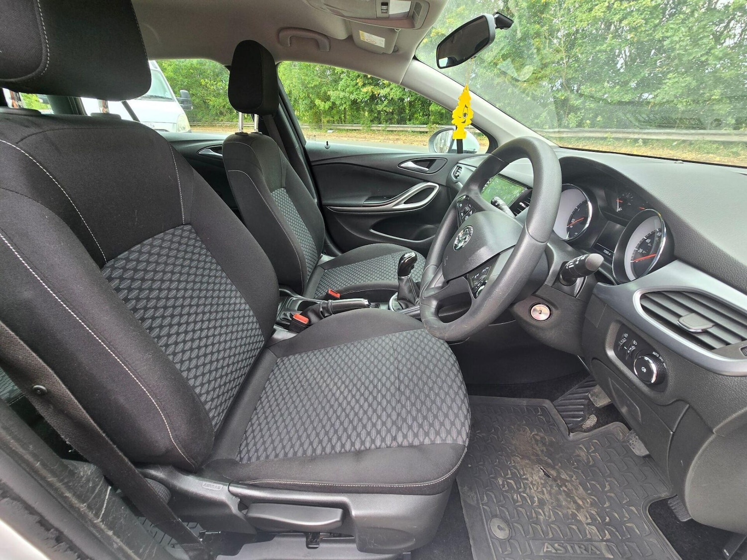 Used Vauxhall Astra 2019 for sale - 76891855: Photo 11