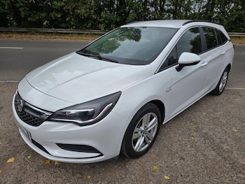 Used Vauxhall Astra 2019 for sale - 76891855: Photo
